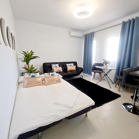 Precioso Apartamento Con Piscinas Y Vistas Al Mar. Benalmádena Dış mekan fotoğraf