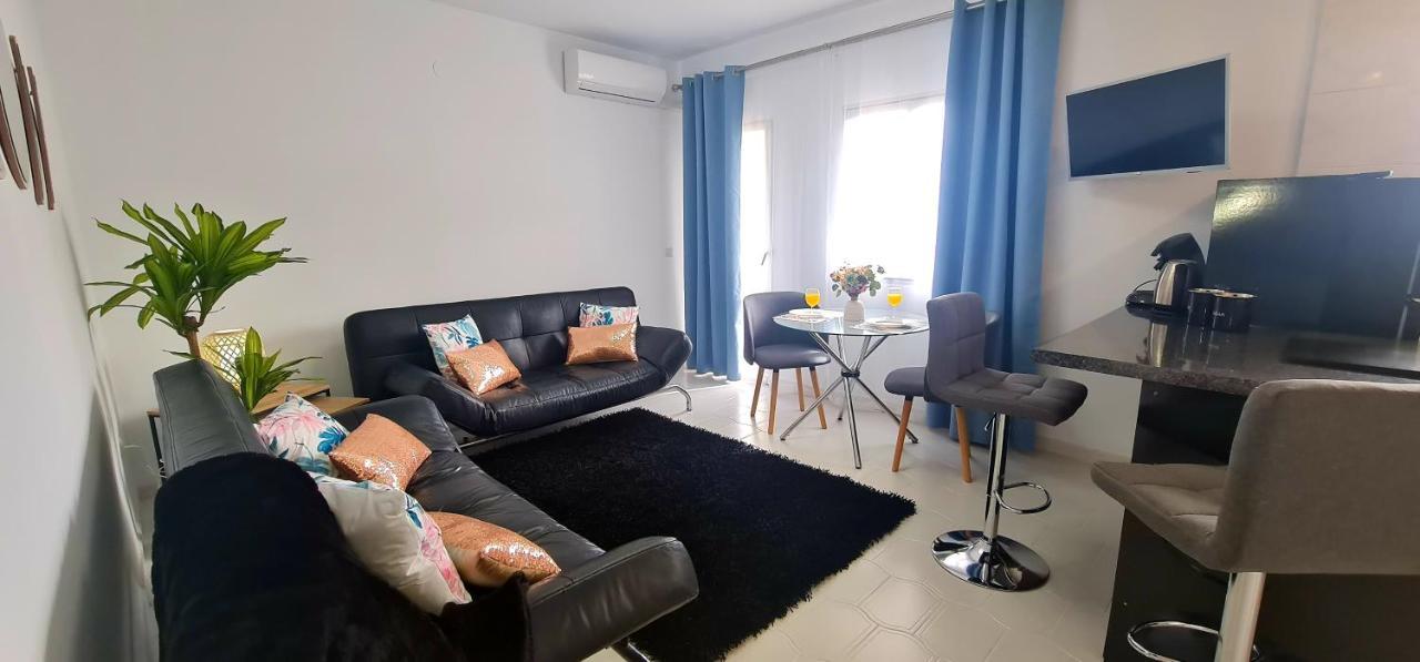 Precioso Apartamento Con Piscinas Y Vistas Al Mar. Benalmádena Dış mekan fotoğraf