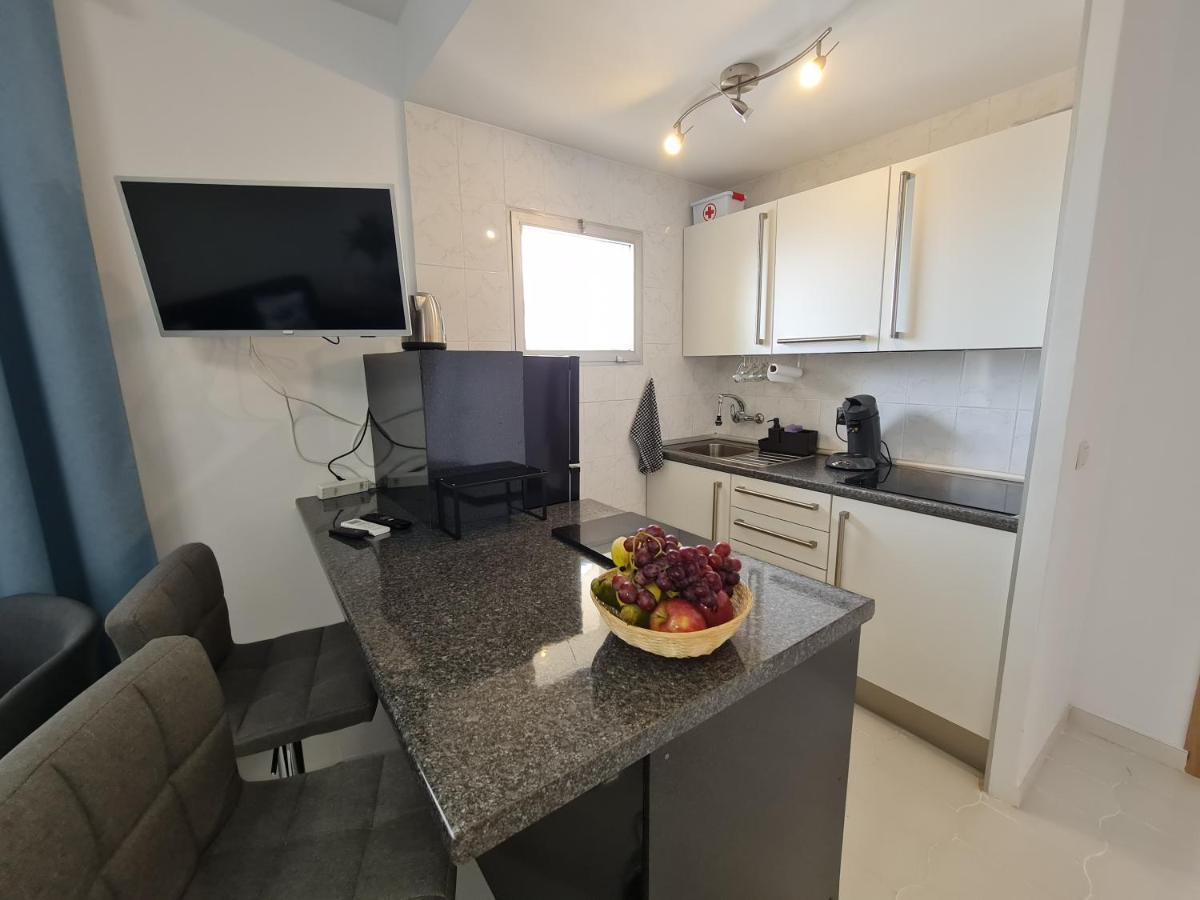 Precioso Apartamento Con Piscinas Y Vistas Al Mar. Benalmádena Dış mekan fotoğraf